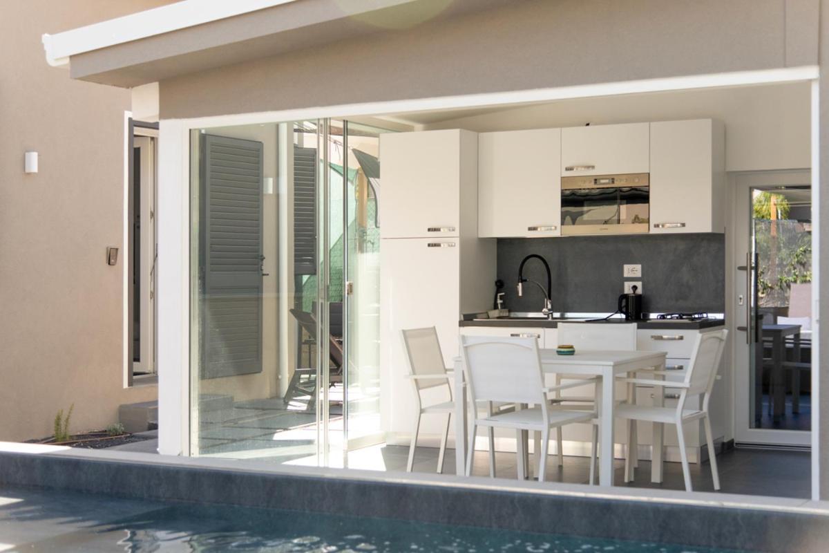 Luxury 4 Apartaments Cervia With Swimming Pool Exteriér fotografie